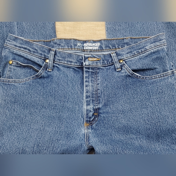 Sz 34x32 MENS WRANGLER JEANS BOOTCUT - Picture 4 of 7